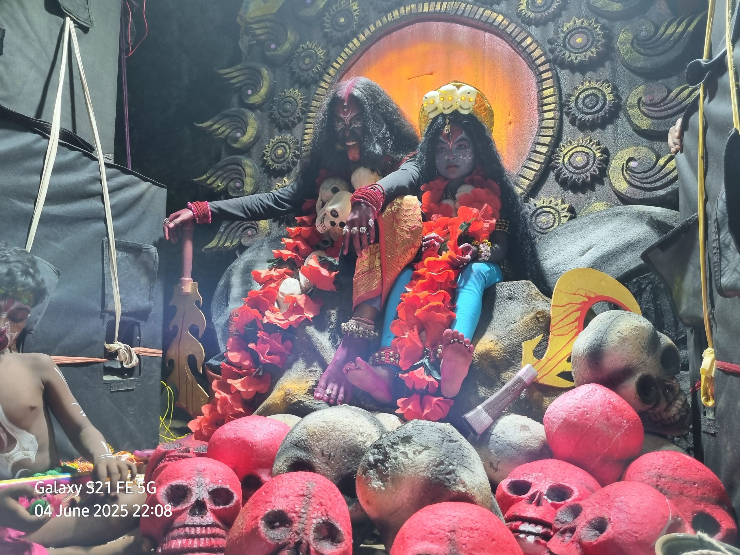 ମା ’ ପାଟ୍ଟଖଣ୍ଡା ଠାକୁରାଣୀ ଯାତ୍ରା: ନଗର ଭ୍ରମଣ ର ଶେଷ ଦିନରେ ବଜାର ସାହି ଆଚାର୍ଯ୍ୟ କଲୋନୀ କୁ ଆଗମନ