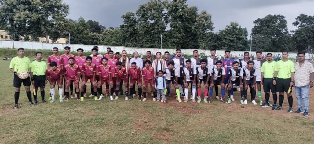 ସ୍ୱାଧୀନତା ଦିବସ କପ ଫୁଟବଲ ଚମ୍ପିୟାନସିପ : ଢୁପା ଏଫ ସି ଦଳ ସହ ସିର୍ତ୍ତିଗୁଡା ଦଳ ମଧ୍ୟରେ କଡା ଟକ୍କର 1 ସ୍ୱାଧୀନତା ଦିବସ କପ ଫୁଟବଲ ଚମ୍ପିୟାନସିପ : ଢୁପା ଏଫ ସି ଦଳ ସହ ସିର୍ତ୍ତିଗୁଡା ଦଳ ମଧ୍ୟରେ କଡା ଟକ୍କର