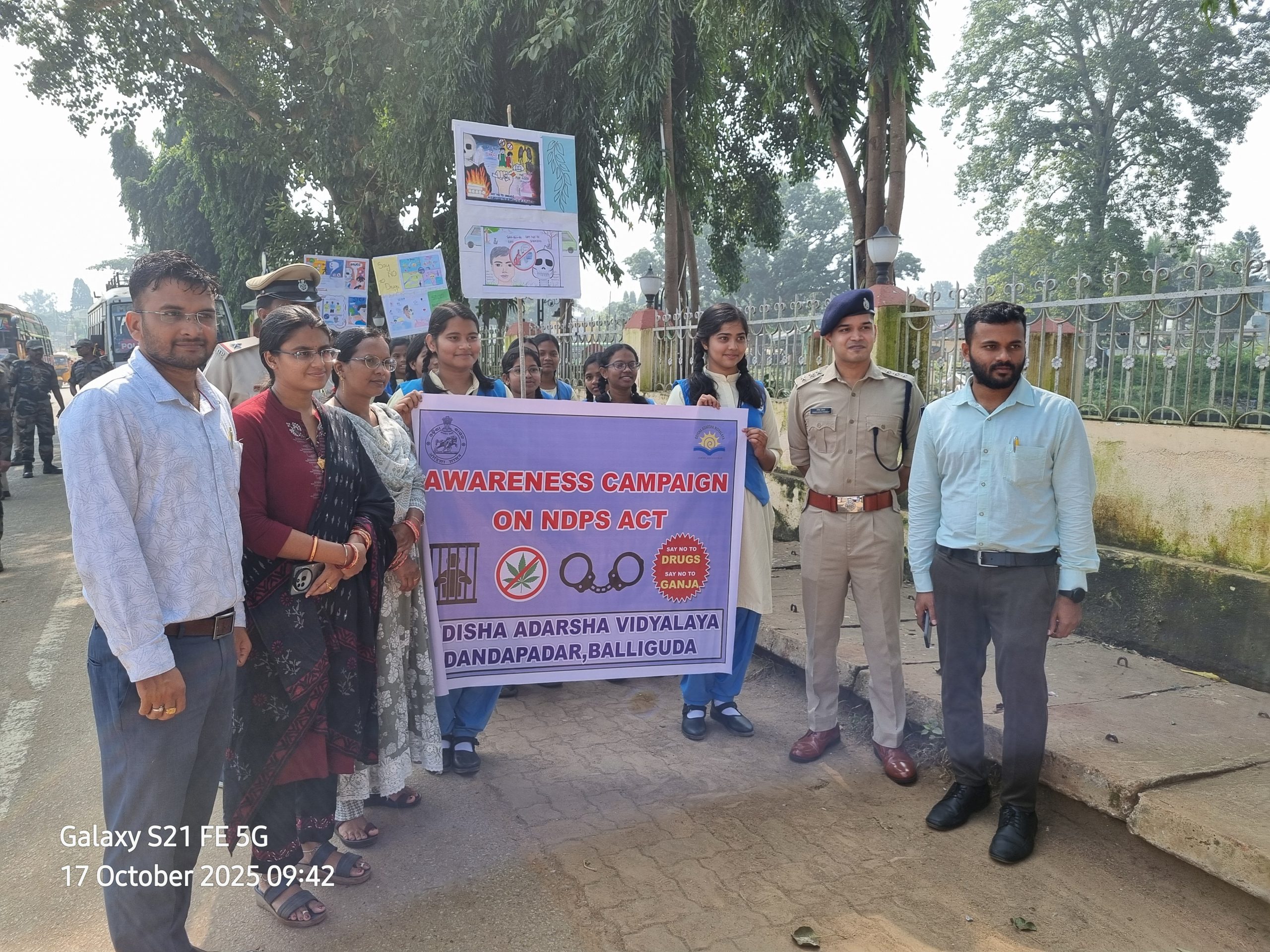 କନ୍ଧମାଳ ପୋଲିସ ପକ୍ଷରୁ ନିଶା ନିବାରଣ ସଚେତନତା ଶୋଭାଯାତ୍ରା