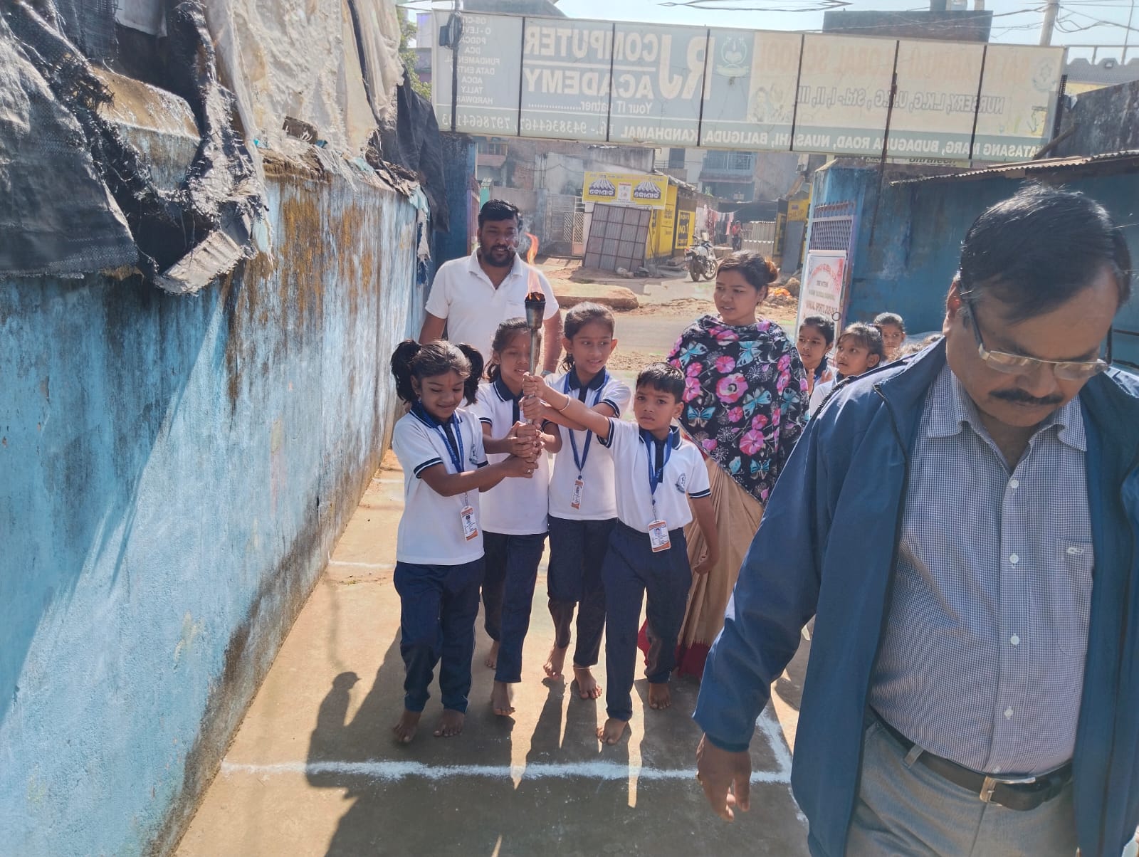 ସାଇ ପ୍ରଭୁଜି ଗ୍ଲୋବାଲ ସ୍କୁଲରେ ବାର୍ଷିକ କ୍ରୀଡା ଉତ୍ସବ ପାଳିତ 10 ସାଇ ପ୍ରଭୁଜି ଗ୍ଲୋବାଲ ସ୍କୁଲରେ ବାର୍ଷିକ କ୍ରୀଡା ଉତ୍ସବ ପାଳିତ