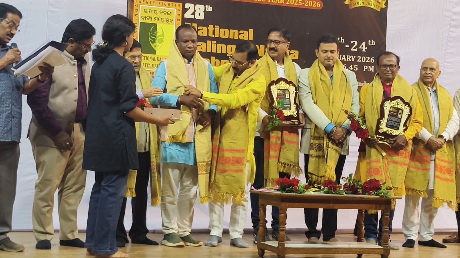 ୨୮ ତମ ଜାତୀୟ କଳିଙ୍ଗ ନାଟକ ମହୋତ୍ସବରେ ବାଲିଗୁଡାର ବରିଷ୍ଠ ସାମ୍ବାଦିକ ତଥା ନାଟ୍ୟକାର ପ୍ରମୋଦ ଦଣ୍ଡସେନା ସମ୍ବର୍ଦ୍ଧିତ 1 ୨୮ ତମ ଜାତୀୟ କଳିଙ୍ଗ ନାଟକ ମହୋତ୍ସବରେ ବାଲିଗୁଡାର ବରିଷ୍ଠ ସାମ୍ବାଦିକ ତଥା ନାଟ୍ୟକାର ପ୍ରମୋଦ ଦଣ୍ଡସେନା ସମ୍ବର୍ଦ୍ଧିତ