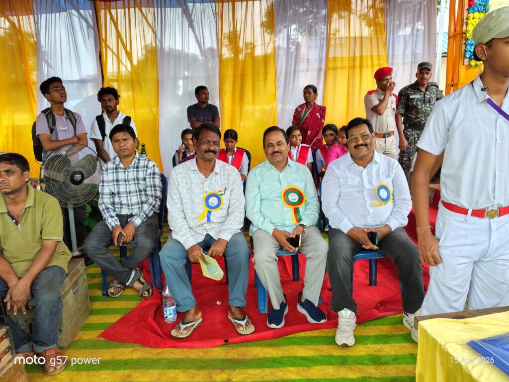 ବାଲିଗୁଡ଼ାରେ ଧୁମଧାମରେ ଉପଖଣ୍ଡସ୍ତରୀୟ ୮୦ତମ ସ୍ୱାଧୀନତା ଦିବସ ପାଳିତ 11 ବାଲିଗୁଡ଼ାରେ ଧୁମଧାମରେ ଉପଖଣ୍ଡସ୍ତରୀୟ ୮୦ତମ ସ୍ୱାଧୀନତା ଦିବସ ପାଳିତ