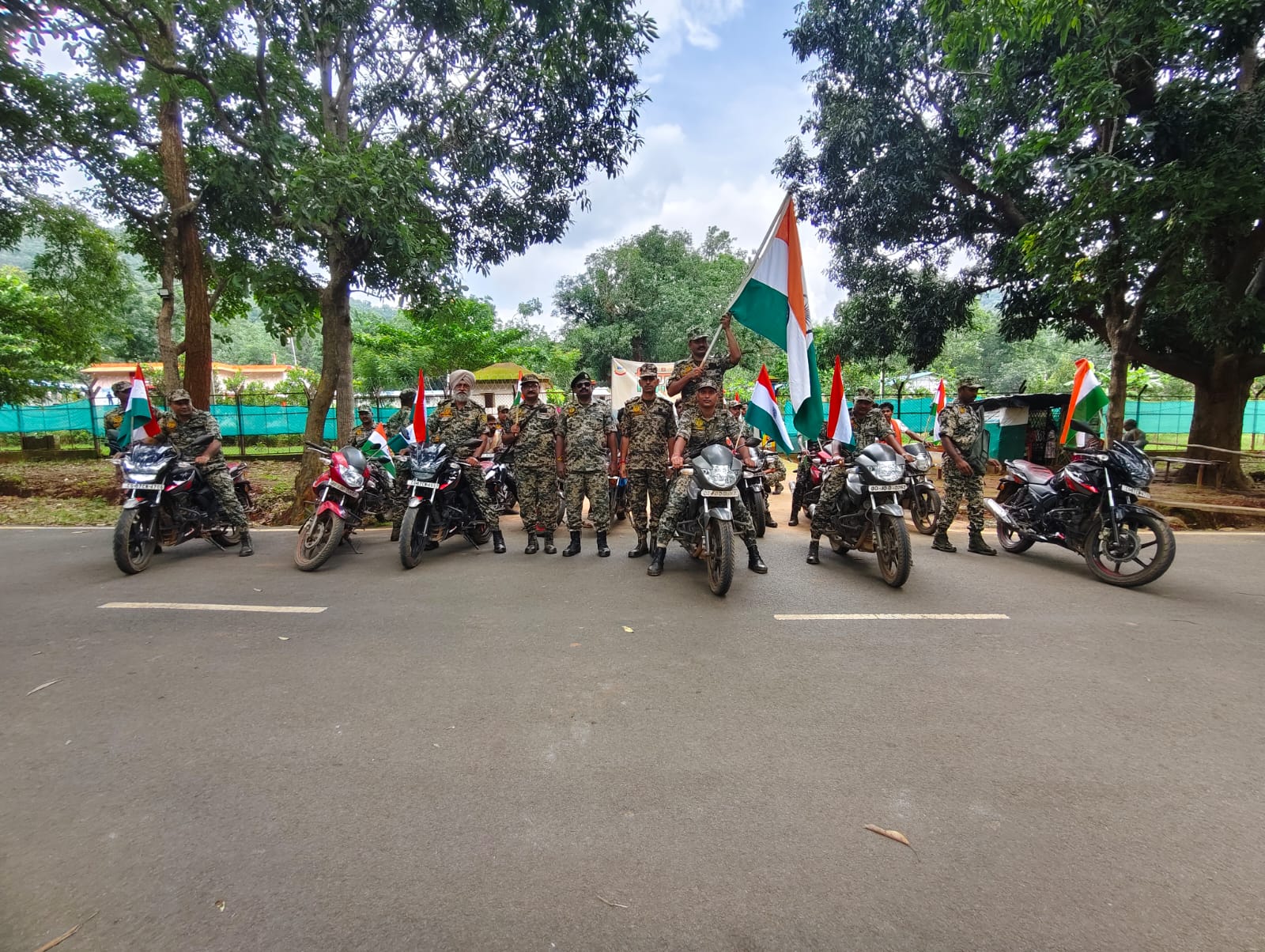 ସ୍ୱାଧୀନତା ଦିବସ ଅବସରରେ ବିଏସଏଫ୍ ପକ୍ଷରୁ ‘ବନ୍ଦେ ମାତରମ୍’ ବାଇକ୍ ରାଲି