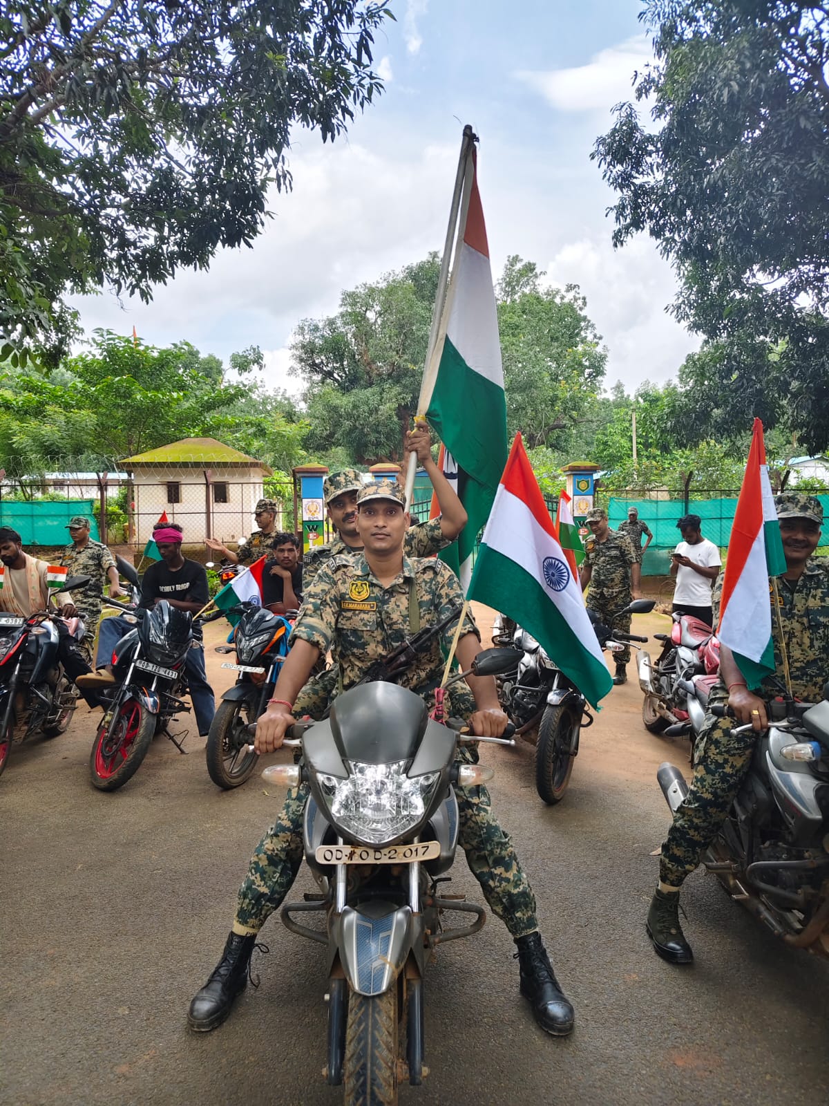 ସ୍ୱାଧୀନତା ଦିବସ ଅବସରରେ ବିଏସଏଫ୍ ପକ୍ଷରୁ ‘ବନ୍ଦେ ମାତରମ୍’ ବାଇକ୍ ରାଲି