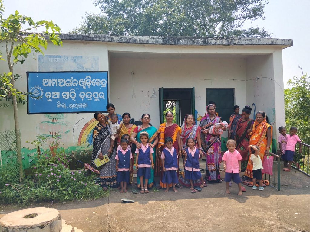 ଚନ୍ଦ୍ରପୁର ବ୍ଲକ ବିଭିନ୍ନ ଅଙ୍ଗନୱାଡି କେନ୍ଦ୍ର ଠାରେ ନବମ ରାଷ୍ଟ୍ରୀୟ ପୋଷଣ ଓ ଅଙ୍ଗନକା ଉତ୍ସବ ତ୍ରୀରଙ୍ଗା ଥାଳି ଦିଵସ ପାଳିତ 2 ଚନ୍ଦ୍ରପୁର ବ୍ଲକ ବିଭିନ୍ନ ଅଙ୍ଗନୱାଡି କେନ୍ଦ୍ର ଠାରେ ନବମ ରାଷ୍ଟ୍ରୀୟ ପୋଷଣ ଓ ଅଙ୍ଗନକା ଉତ୍ସବ ତ୍ରୀରଙ୍ଗା ଥାଳି ଦିଵସ ପାଳିତ