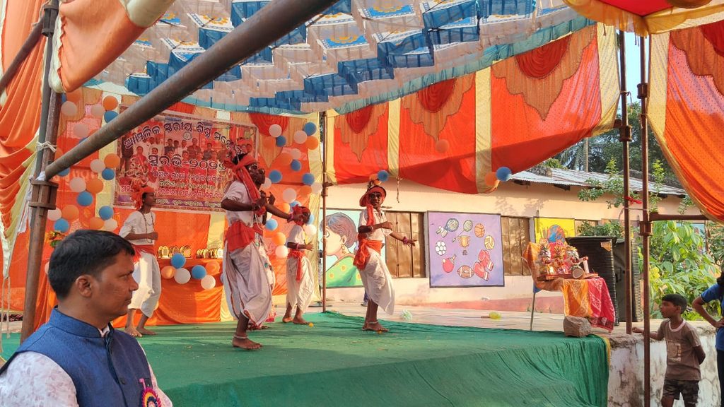 ଆଞ୍ଚଳିକ ସ୍ତରୀୟ ଶିଶୁ ମହୋତ୍ସବ ସୁରଭି ଓ ସମୃଦ୍ଧ ଭାଷା ସମୃଦ୍ଧ ଓଡ଼ିଶା କାର୍ଯ୍ୟକ୍ରମ ଅନୁଷ୍ଠିତ 5 ଆଞ୍ଚଳିକ ସ୍ତରୀୟ ଶିଶୁ ମହୋତ୍ସବ ସୁରଭି ଓ ସମୃଦ୍ଧ ଭାଷା ସମୃଦ୍ଧ ଓଡ଼ିଶା କାର୍ଯ୍ୟକ୍ରମ ଅନୁଷ୍ଠିତ