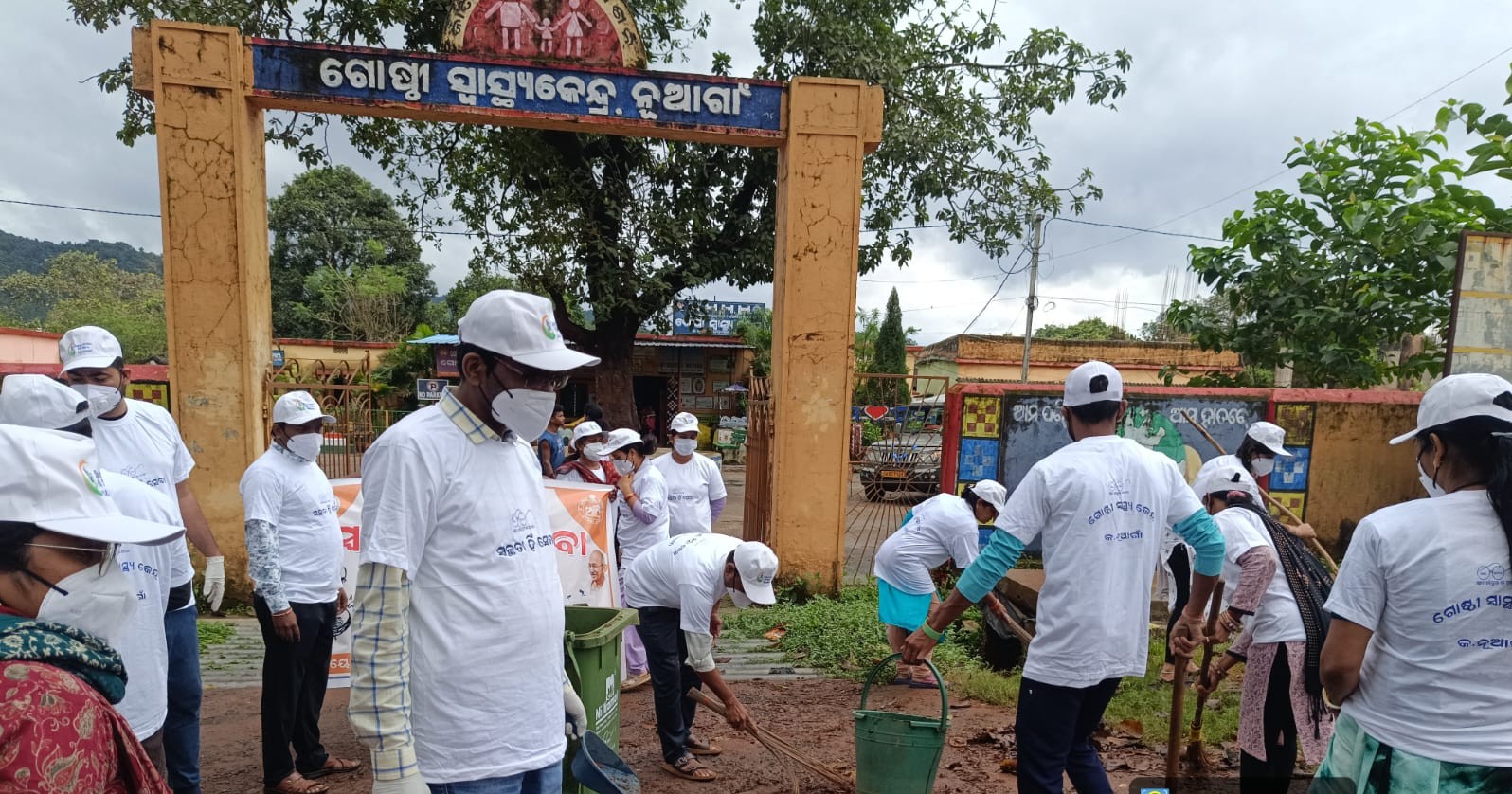 କେ.ନୂଆଗାଁ ସିଏଚ୍ସିରେ ସ୍ୱଚ୍ଛତା ପକ୍ଷ ପାଳିତ 1 କେ.ନୂଆଗାଁ ସିଏଚ୍ସିରେ ସ୍ୱଚ୍ଛତା ପକ୍ଷ ପାଳିତ